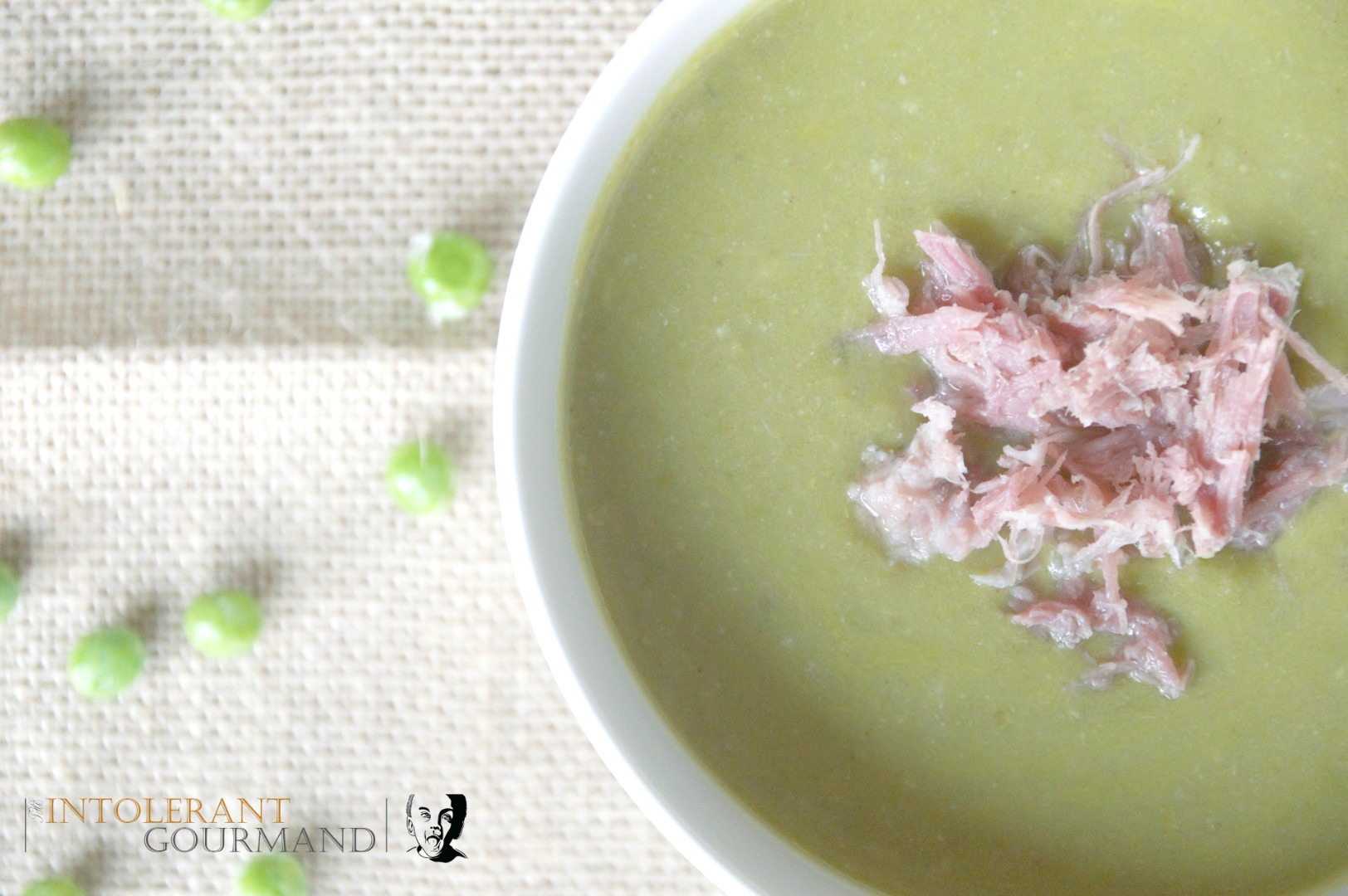 Green veg soup - naturally gluten-free, packed full of vitamins and nutrients, delicious and simple to make! Perfect for lunch or light dinner! www.intolerantgourmand.com