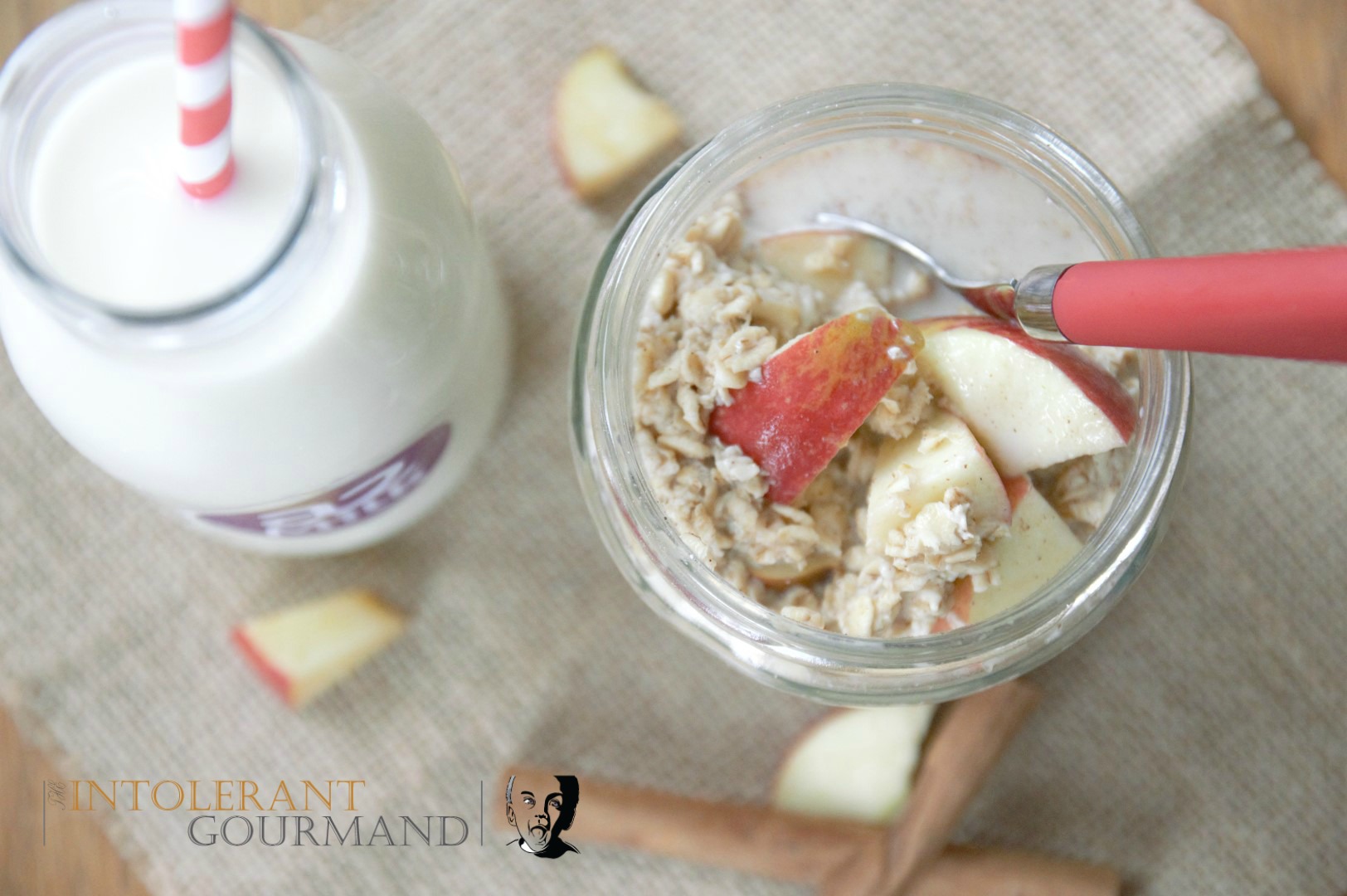 Overnight Oats - made with gluten-free porridge oats and a2 Milk, perfect for anyone suffering with IBS! www.intolerantgourmand.com