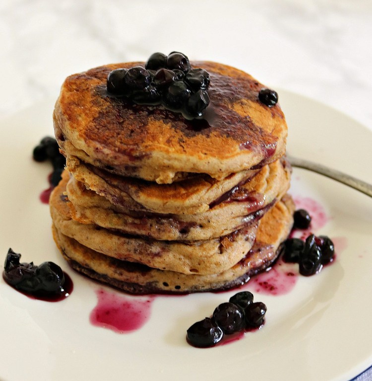 Mommy The Good Witch - blueberry pancakes 