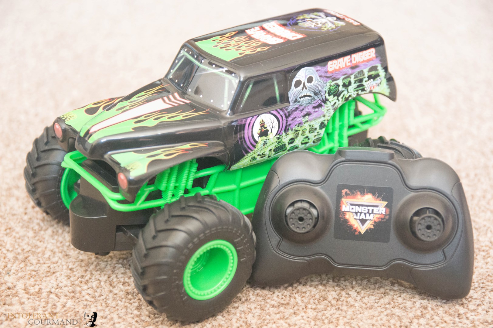 Spin Master Monster Jam Collection - remote control Grave Digger Monster Truck. www.intolerantgourmand.com